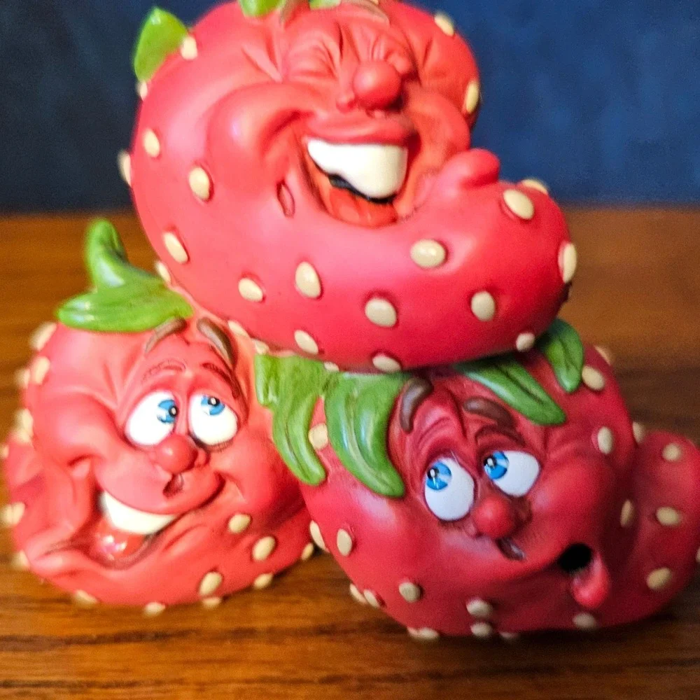 Vintage Anthropomorphic Strawberry Trio Figurine Funny Face Fruit Decor Red